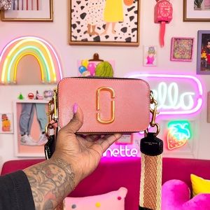 Marc Jacobs Snapshot Bag in Rose pink